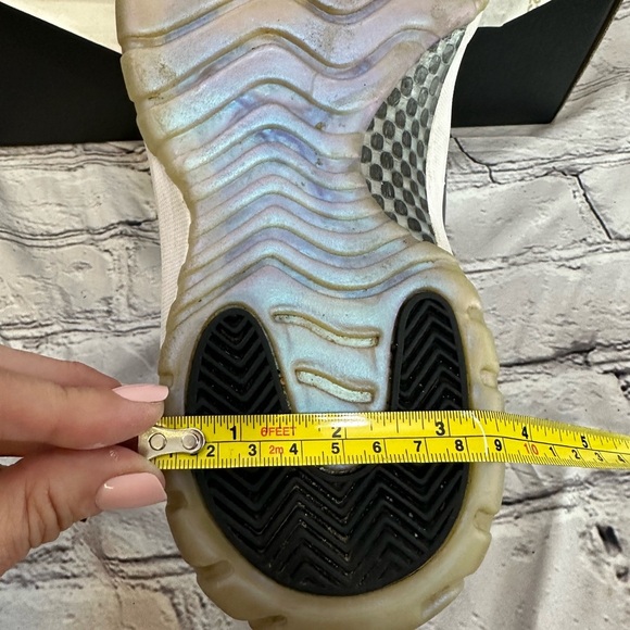 Air Jordan 11 Retro Low “Emerald”‎ Size 11 | White/Black-Emerald Rise W/Box - Picture 12 of 14